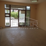 Дава се под наем Магазин в Варна, ХЕИ - 45 кв.м за 255 € - Снимка #1
