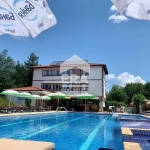 Дава се под наем Хотел в с. Минерални бани, Област Хасково - 586 кв.м за 867 € - Снимка #1