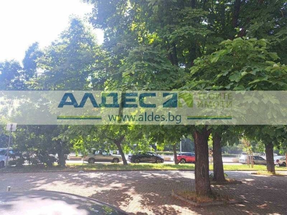 Двустаен апартамент в София, Лозенец - 53 кв.м за 4359 €/кв.м - Снимка #1