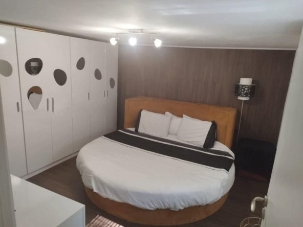 Дава се под наем Етаж от къща в София, Левски В - 80 кв.м за 550 € - Снимка #1