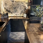 Дава се под наем Тристаен апартамент в София, Света Троица - 80 кв.м за 500 € - Снимка #1