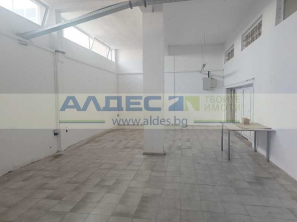 Дава се под наем Офис в София, Хладилника - 69 кв.м за 400 € - Снимка #1