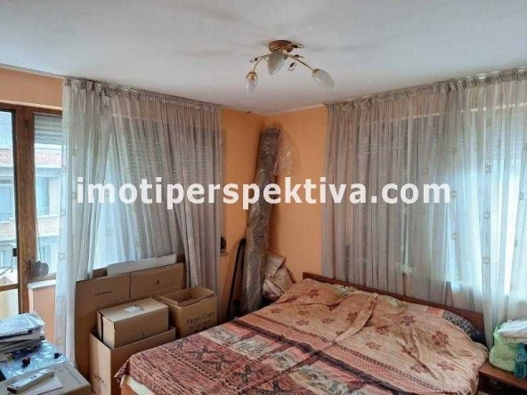 Тристаен апартамент в Пловдив, Беломорски - 100 кв.м за 2244 €/кв.м - Снимка #1