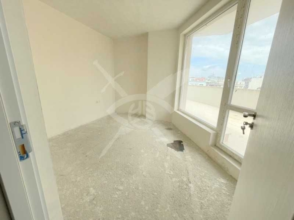 Мезонет в Поморие - 201 кв.м за 1244 €/кв.м - Снимка #1