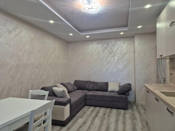 Дава се под наем Двустаен апартамент в София, Младост 1 - 47 кв.м за 615 € - Снимка #1