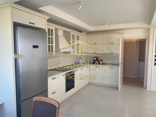 Дава се под наем Двустаен апартамент в Варна, Бриз - 87 кв.м за 663 € - Снимка #1
