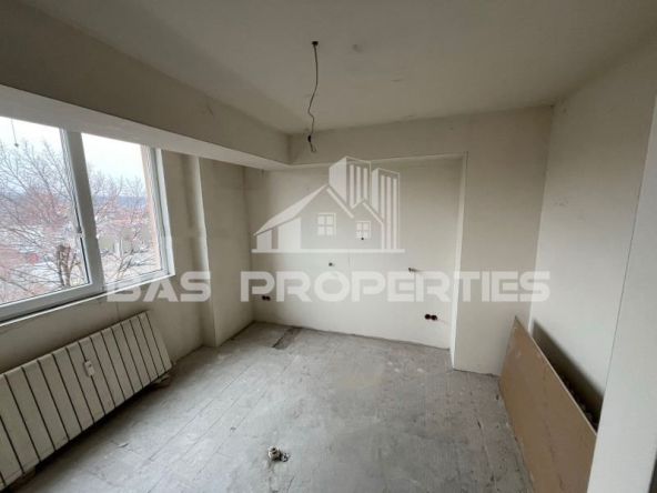 Тристаен апартамент в София, Красна поляна 2 - 70 кв.м за 2115 €/кв.м - Снимка #1