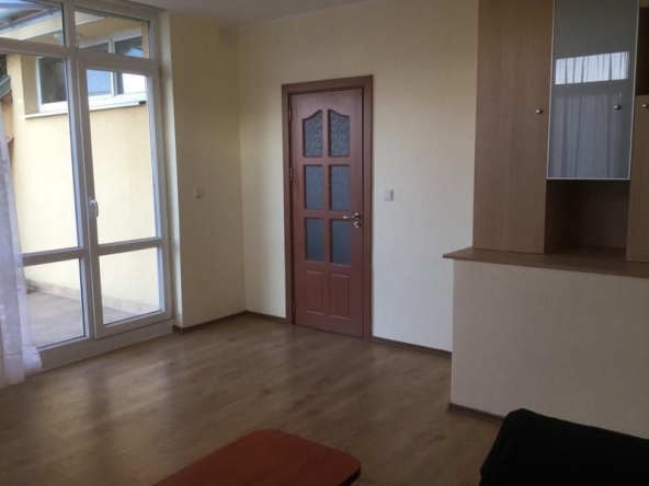 Дава се под наем Двустаен апартамент в София, Лозенец - 70 кв.м за 475 € - Снимка #1