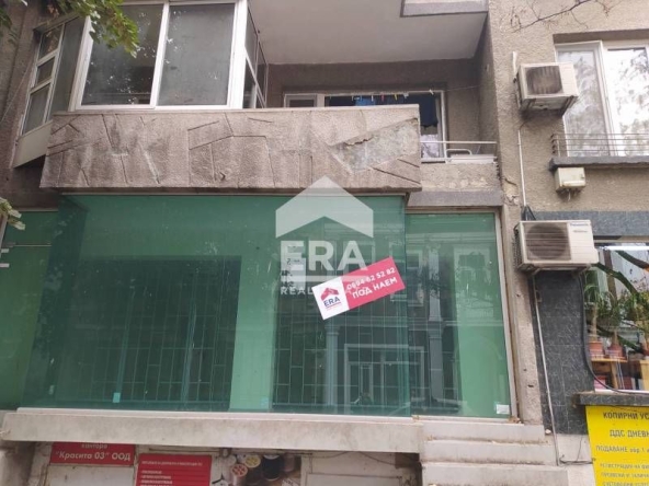 Дава се под наем Магазин в Варна, Гръцка махала - 50 кв.м за 415 € - Снимка #1