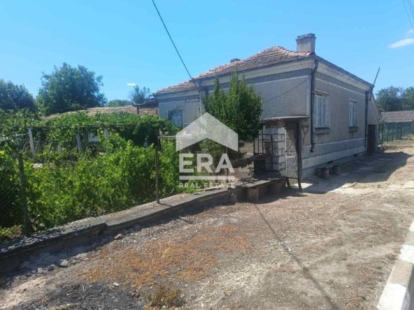 Къща в с. Изворник, Област Варна - 80 кв.м за 325 €/кв.м - Снимка #1