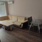 Дава се под наем Тристаен апартамент в Пловдив, Тракия - 100 кв.м за 375 € - Снимка #1