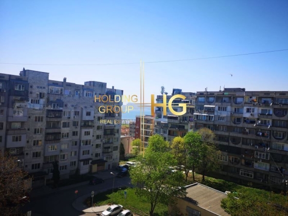 Тристаен апартамент в Варна, Център - 79 кв.м за 2013 €/кв.м - Снимка #1