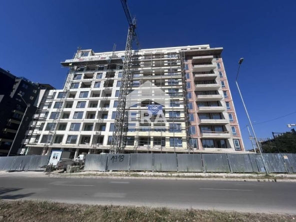 Тристаен апартамент в Варна, Възраждане 1 - 95 кв.м за 1790 €/кв.м - Снимка #1