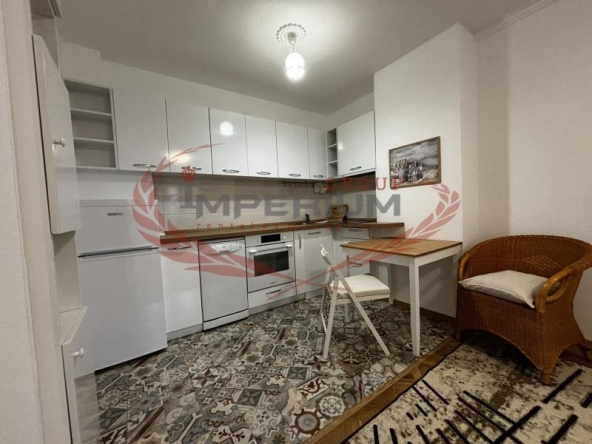 Дава се под наем Двустаен апартамент в Варна, Център - 65 кв.м за 459 € - Снимка #1