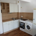 Дава се под наем Двустаен апартамент в Добрич, Център - 55 кв.м за 204 € - Снимка #1