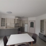 Дава се под наем Тристаен апартамент в Варна, Център - 100 кв.м за 750 € - Снимка #1