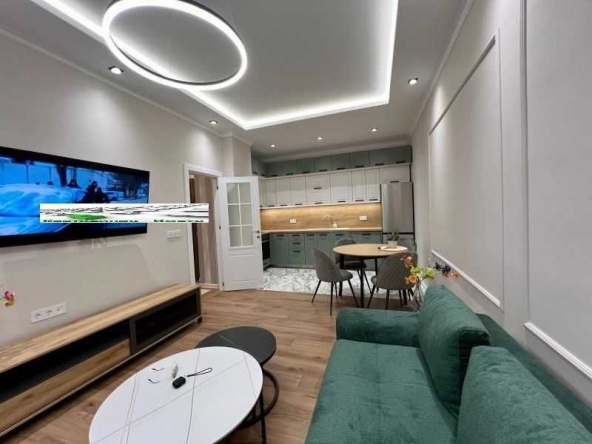 Дава се под наем Двустаен апартамент в Пловдив, Христо Смирненски - 69 кв.м за 700 € - Снимка #1