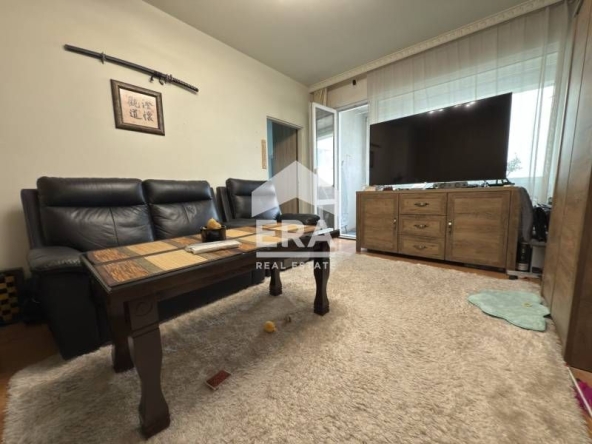 Двустаен апартамент в Варна, Цветен квартал - 65 кв.м за 2447 €/кв.м - Снимка #1