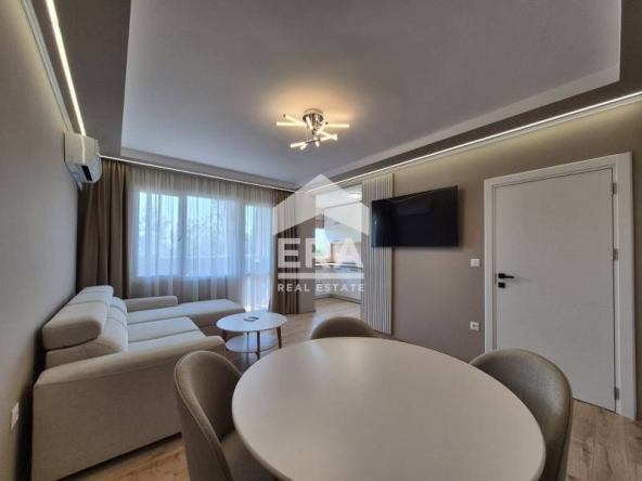 Дава се под наем Двустаен апартамент в Бургас, Възраждане - 70 кв.м за 765 € - Снимка #1