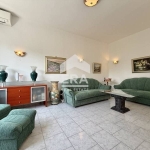 Двустаен апартамент в София, Зона Б-19 - 72 кв.м за 3403 €/кв.м - Снимка #1