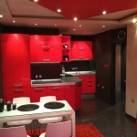 Дава се под наем Двустаен апартамент в София, Хладилника - 55 кв.м за 700 € - Снимка #1