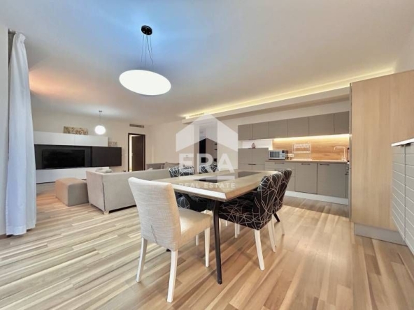 Дава се под наем Четиристаен апартамент в София, Лозенец - 158 кв.м за 2200 € - Снимка #1