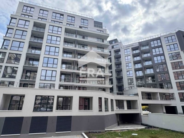 Двустаен апартамент в София, Полигона - 66 кв.м за 2361 €/кв.м - Снимка #1