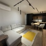 Дава се под наем Тристаен апартамент в София, Дружба 2 - 80 кв.м за 849 € - Снимка #1