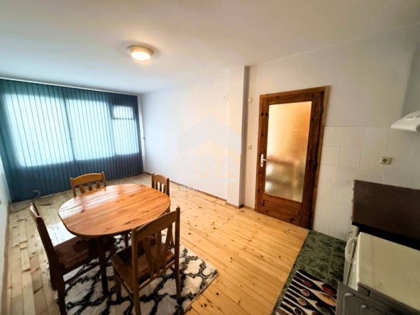 Тристаен апартамент в Благоевград, Широк център - 82 кв.м за 1011 €/кв.м - Снимка #1