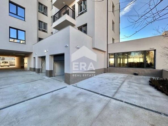 Дава се под наем Офис в София, Овча купел 1 - 155 кв.м за 1550 € - Снимка #1