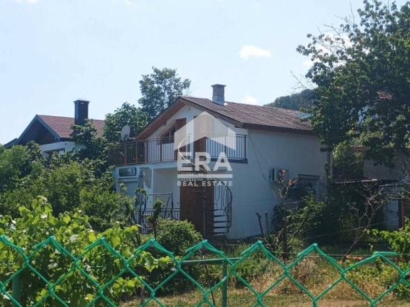 Къща в к.к. Златни пясъци - 75 кв.м за 1807 €/кв.м - Снимка #1