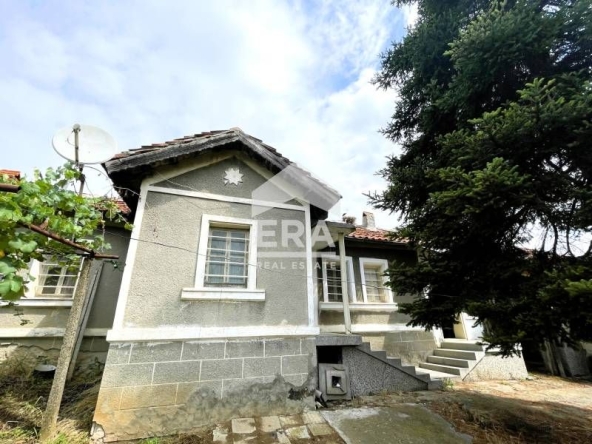 Къща в с. Николово, Област Хасково - 72 кв.м за 425 €/кв.м - Снимка #1