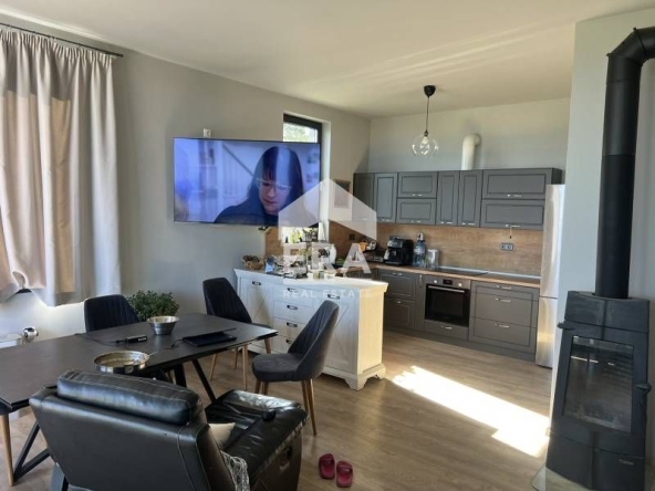 Къща в Варна, м-т Траката - 328 кв.м за 1951 €/кв.м - Снимка #1