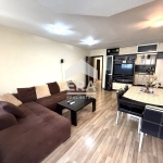 Тристаен апартамент в Варна, Център - 102 кв.м за 2892 €/кв.м - Снимка #1