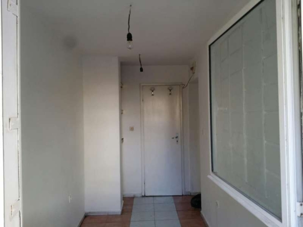 Магазин в Варна, Операта - 12 кв.м за 3250 €/кв.м - Снимка #1