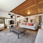 Дава се под наем Къща в София, Симеоново - 350 кв.м за 2500 € - Снимка #1