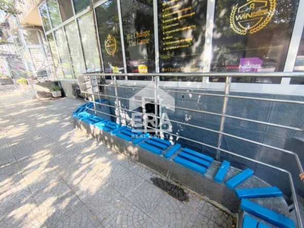 Дава се под наем Офис в Димитровград - 80 кв.м за 204 € - Снимка #1