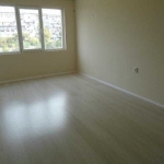 Дава се под наем Тристаен апартамент в Бургас, Славейков - 80 кв.м за 306 € - Снимка #1