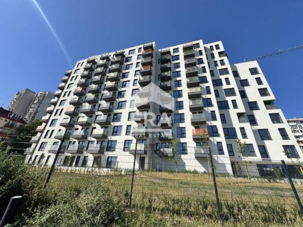 Двустаен апартамент в Варна, Възраждане 1 - 72 кв.м за 1902 €/кв.м - Снимка #1