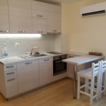 Дава се под наем Едностаен апартамент в София, Витоша - 29 кв.м за 310 € - Снимка #1