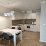 Дава се под наем Двустаен апартамент в Бургас, Братя Миладинови - 88 кв.м за 867 € - Снимка #1