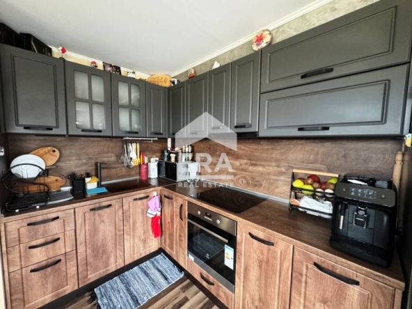 Къща в Сливо поле - 135 кв.м за 1371 €/кв.м - Снимка #1