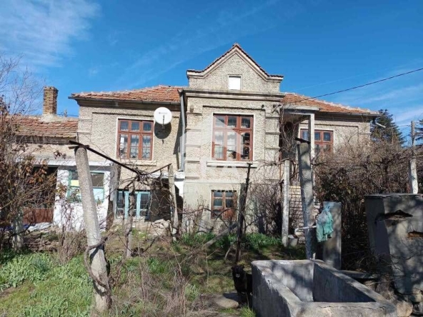 Къща в Суворово - 65 кв.м за 877 €/кв.м - Снимка #1