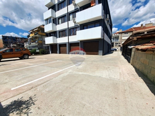 Дава се под наем Гараж / Паркомясто в Варна, Левски - 20 кв.м за 51 € - Снимка #1