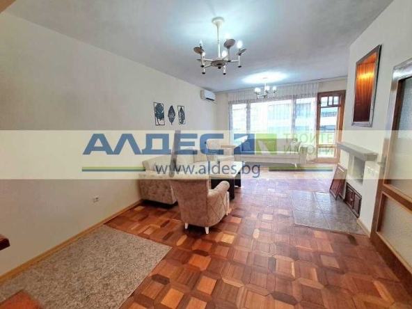 Четиристаен апартамент в София, Лозенец - 117 кв.м за 3291 €/кв.м - Снимка #1
