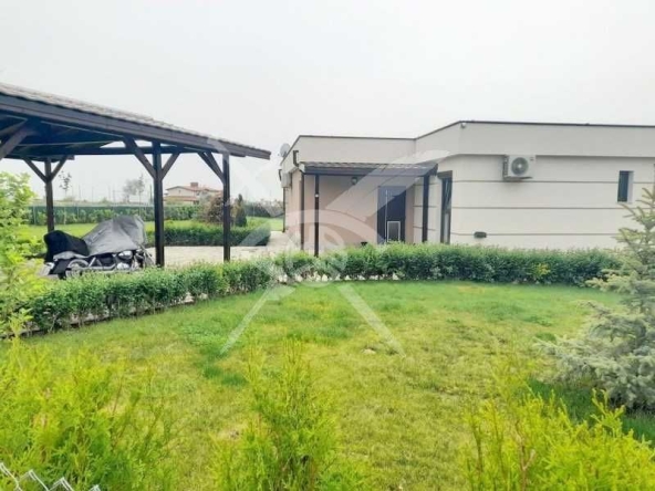 Къща в с. Кошарица, Област Бургас - 106 кв.м за 1425 €/кв.м - Снимка #1