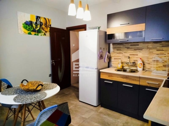 Дава се под наем Едностаен апартамент в Ловеч, Здравец - 44 кв.м за 178.5 € - Снимка #1