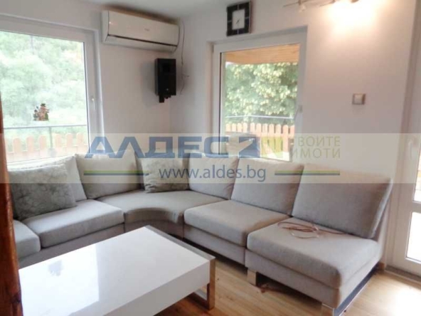 Дава се под наем Двустаен апартамент в София, Яворов - 85 кв.м за 800 € - Снимка #1