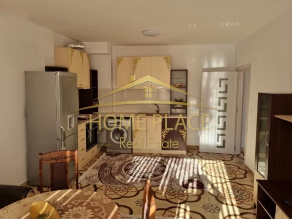 Дава се под наем Двустаен апартамент в Варна, Галата - 65 кв.м за 433.5 € - Снимка #1