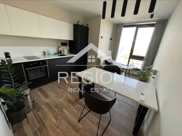 Дава се под наем Двустаен апартамент в Варна, Център - 50 кв.м за 500 € - Снимка #1